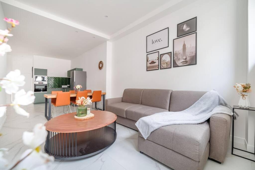 Апартаменты Cosy Flat For 6 People #2 Аньер-сюр-Сен Экстерьер фото