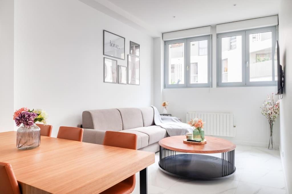 Апартаменты Cosy Flat For 6 People #2 Аньер-сюр-Сен Экстерьер фото
